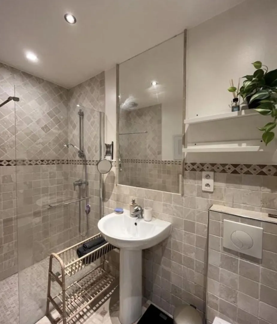 Sublime Appartement 26M2 Vallauris 0*,